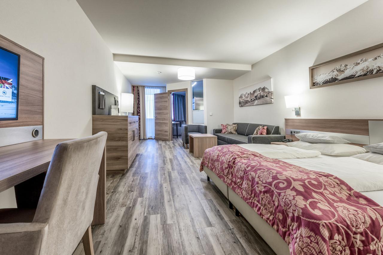 אלמאו Familienhotel Christoph מראה חיצוני תמונה